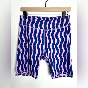 Free Assembly Bike Short